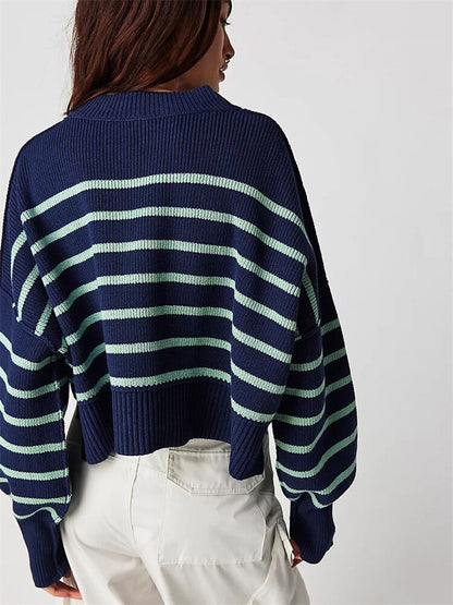 Classic Vintage Pullover with a Flattering Fit