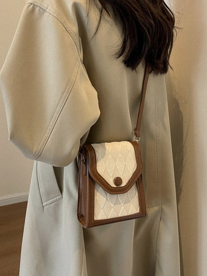 Beautifully Finished Bag in a Timeless Design