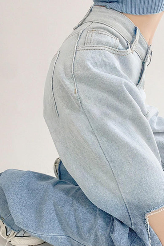 Gracefully Styled Garment for Any Occasion