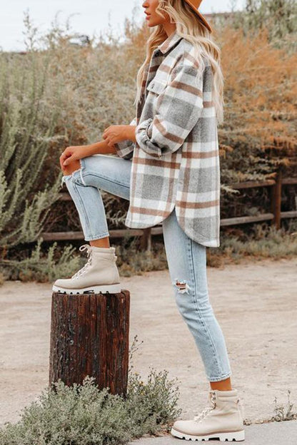 Gracefully Styled Jacket for Any Occasion