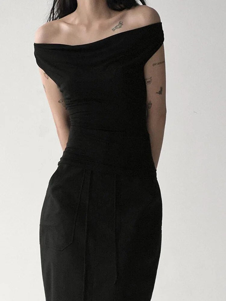 Beautifully Finished Top in a Timeless Design