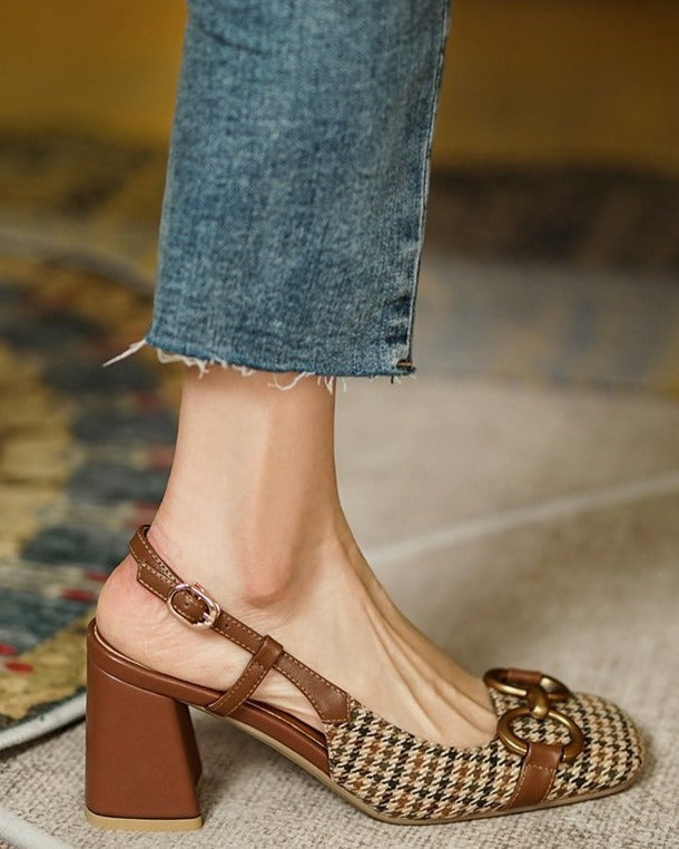 Classic Vintage Sandals with a Flattering Fit