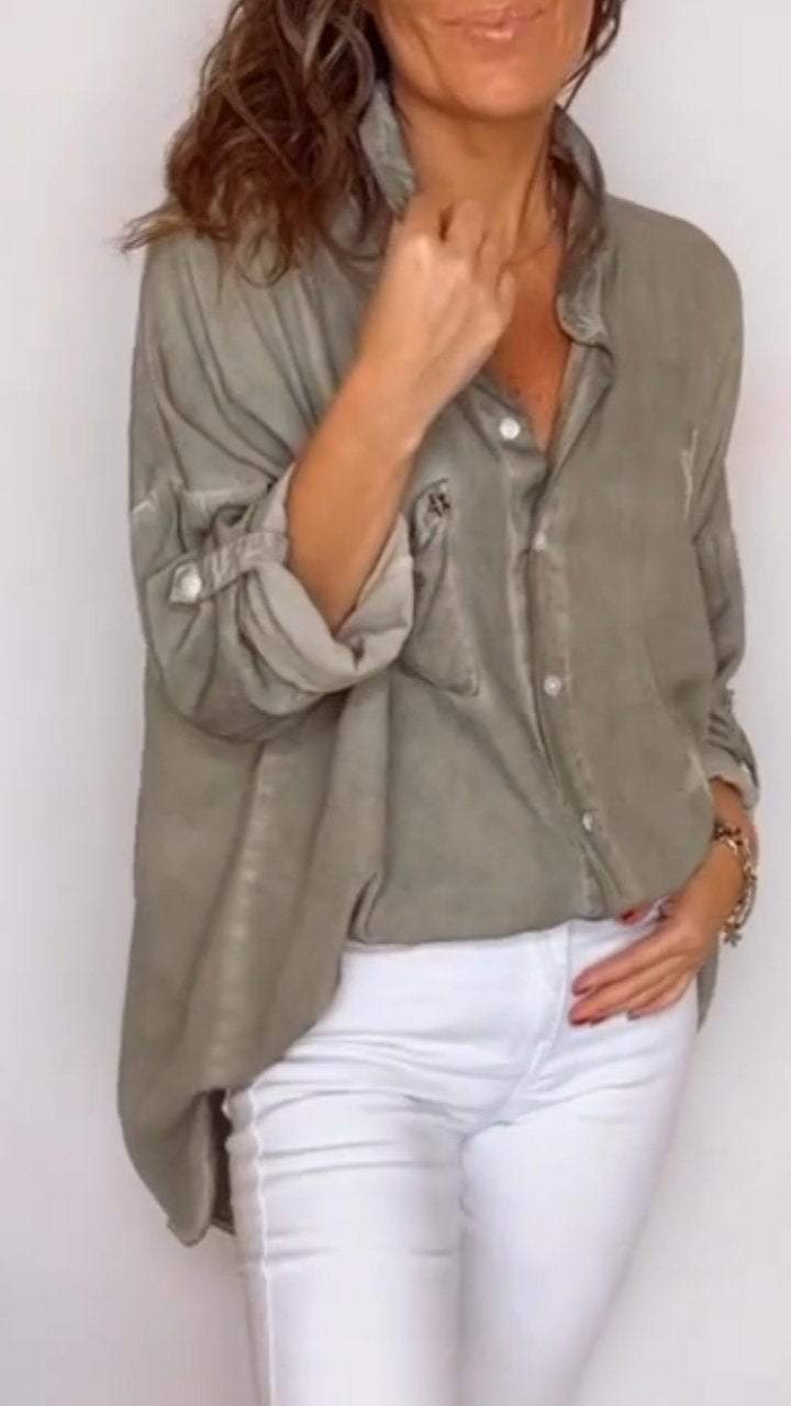 Classic Vintage Shirt with a Flattering Fit