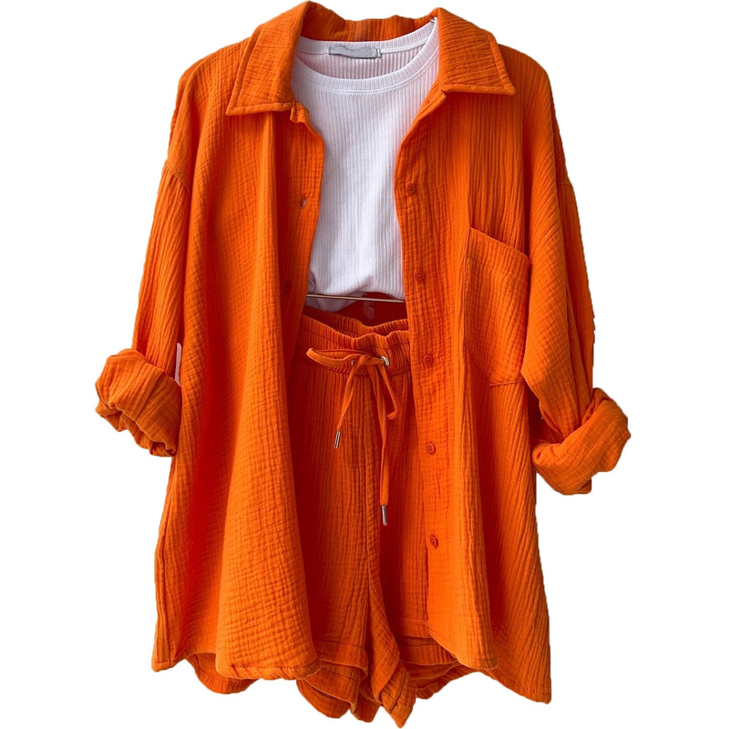 Effortlessly Elegant Garment with a Timeless Design