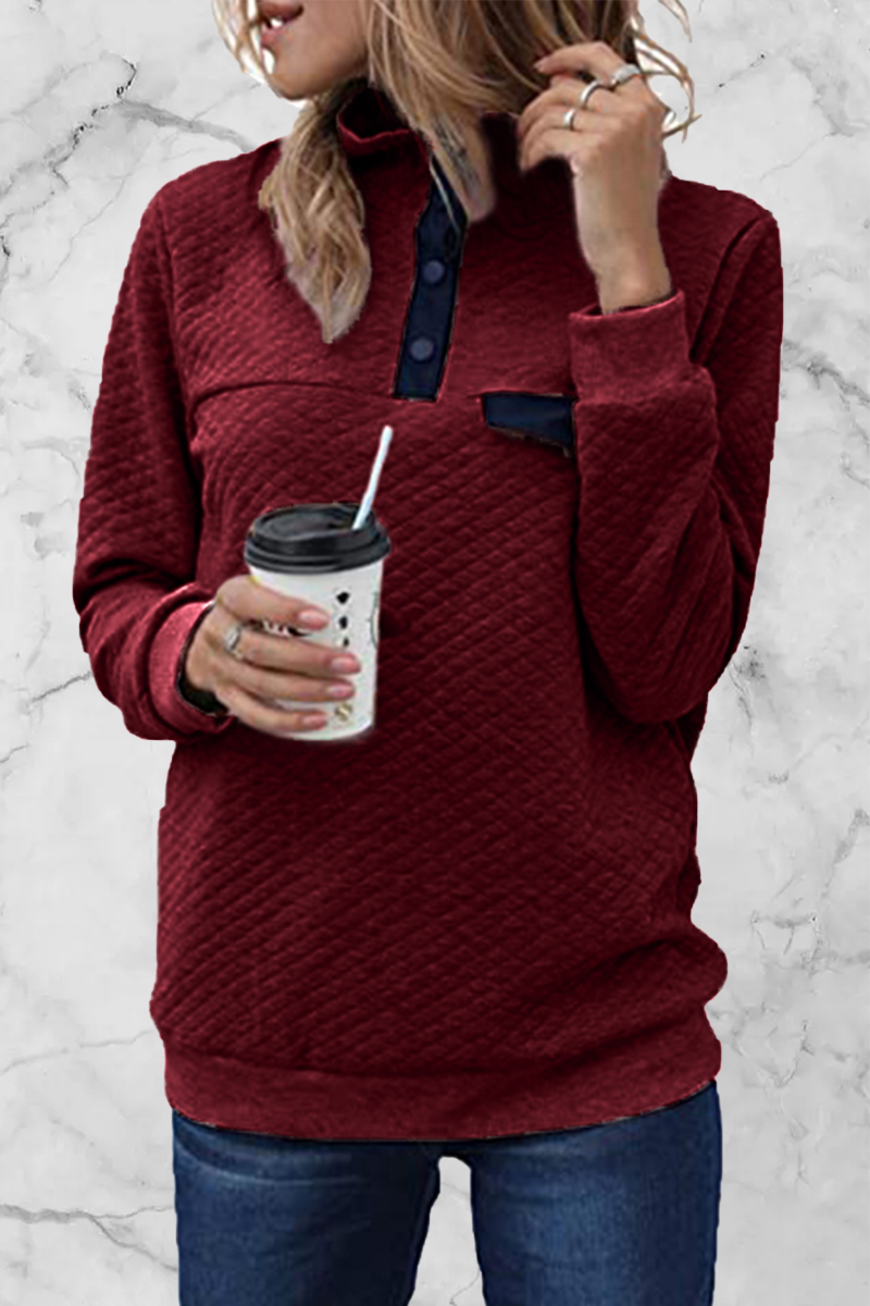Effortlessly Elegant Garment with a Timeless Design