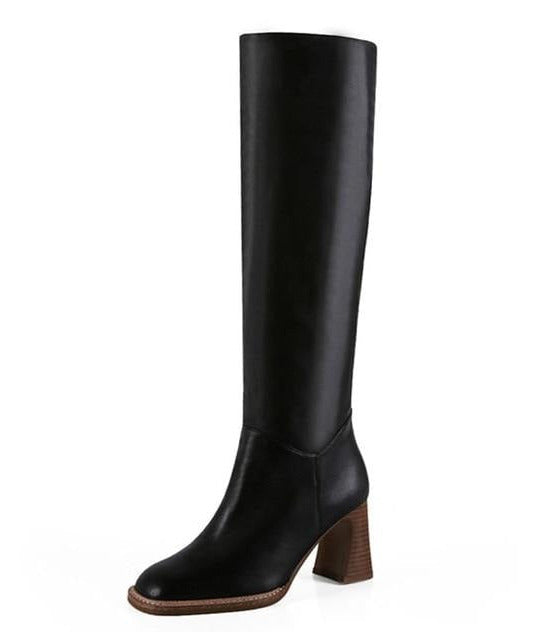 Polished Boots with an Effortless Classic Look