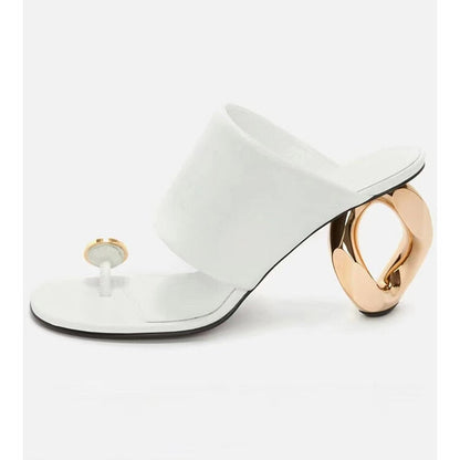 Well Tailored Sandals with a Graceful Silhouette