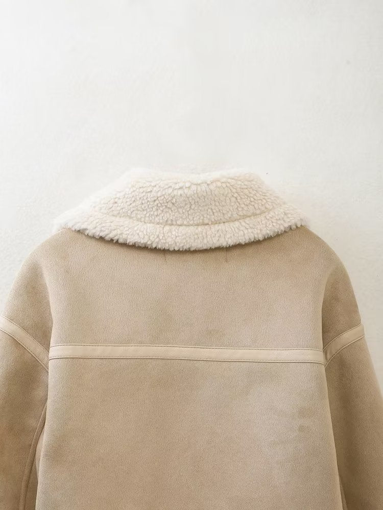 Sophisticated Jacket with a Clean Classic Look