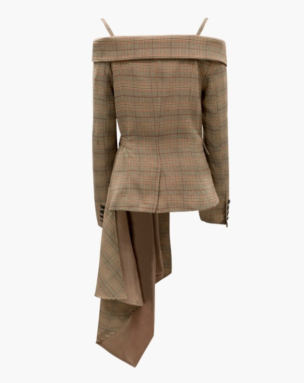 Gracefully Styled Jacket for Any Occasion