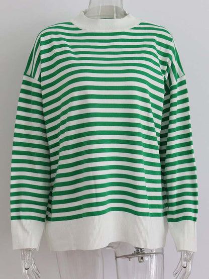 Well Tailored Sweater with a Graceful Silhouette