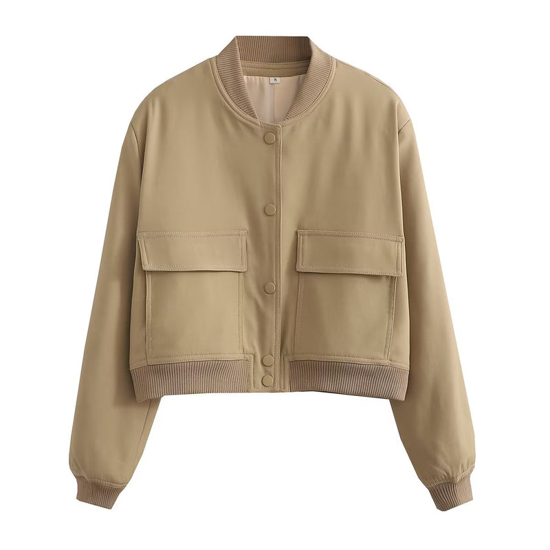 Effortlessly Elegant Jacket with a Timeless Design