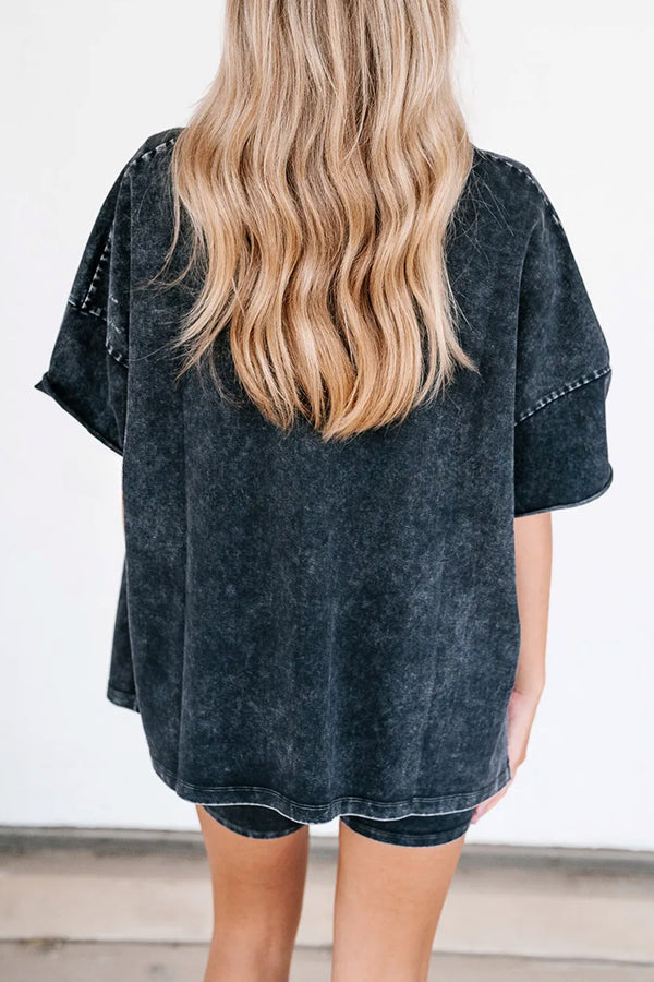 Classic Vintage T-Shirt with a Flattering Fit