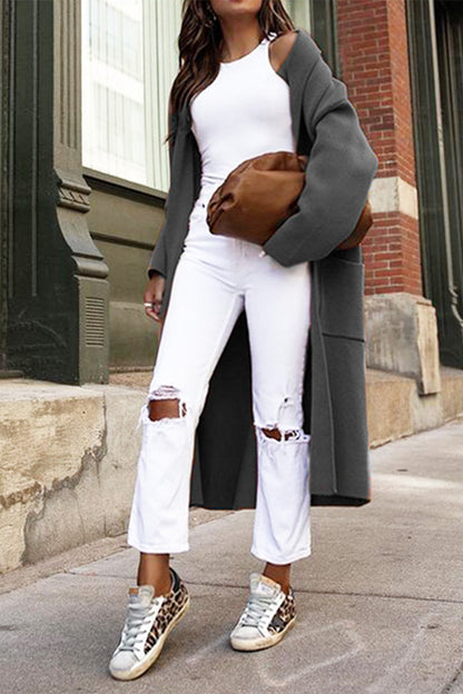 Sophisticated Garment with a Clean Classic Look