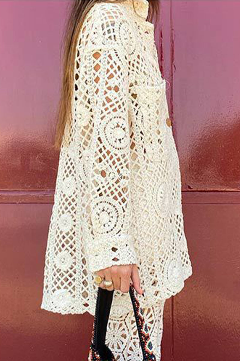 Sophisticated Garment with a Clean Classic Look