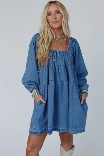 Sophisticated Dress with a Clean Classic Look