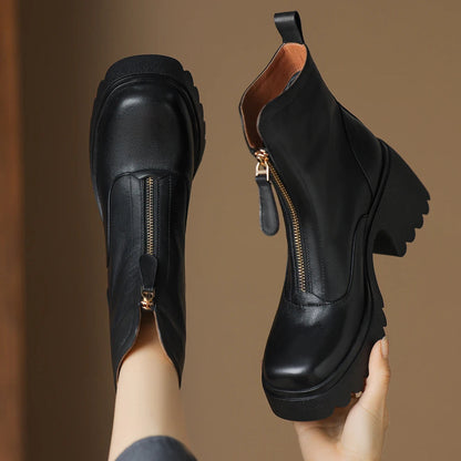 Polished Boots with an Effortless Classic Look