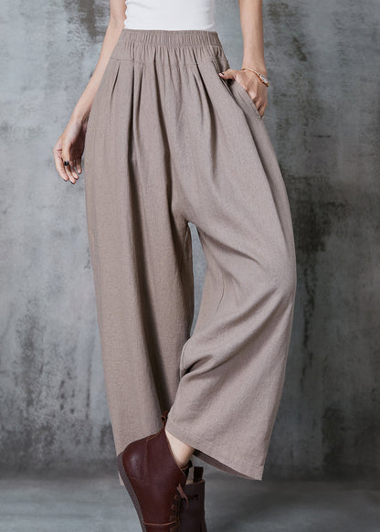 Effortlessly Elegant Pants with a Timeless Design