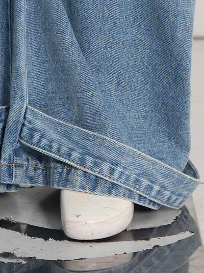 A Vintage Style Pants with Delicate Timeless Details