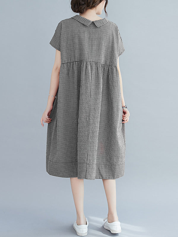 Classic Vintage Dress with a Flattering Fit