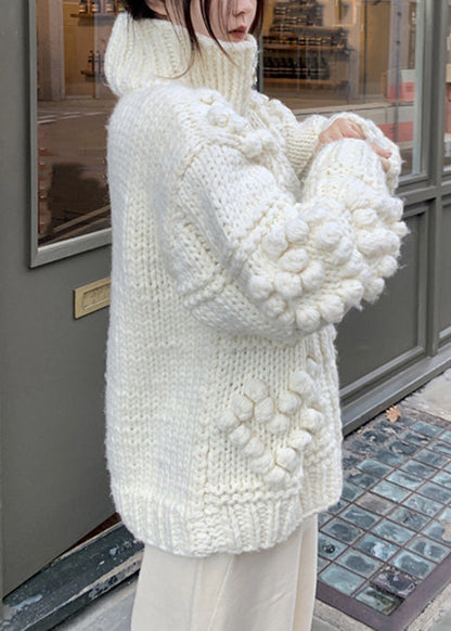 Classic Vintage Coat with a Flattering Fit