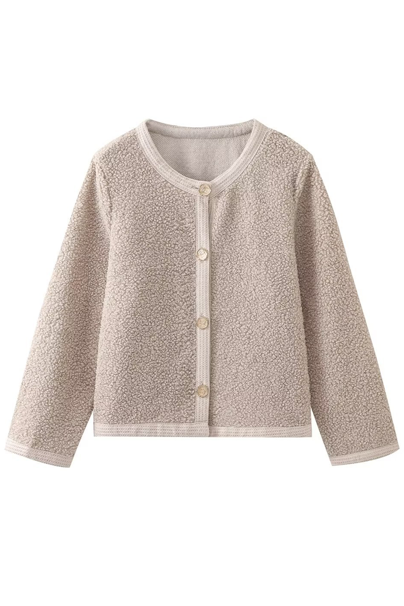 Gracefully Styled Garment for Any Occasion