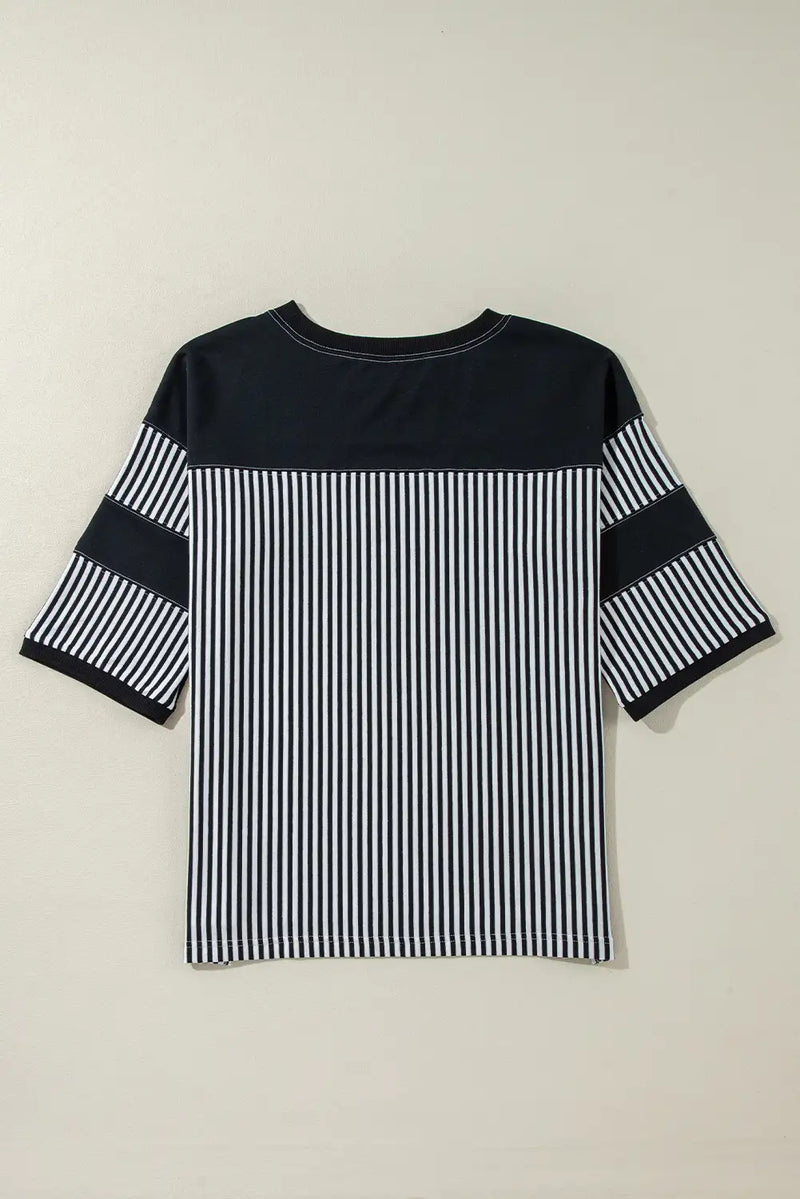 Well Tailored Top with a Graceful Silhouette