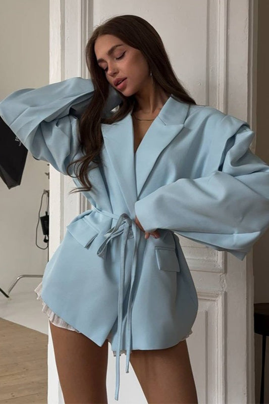Effortlessly Elegant Garment with a Timeless Design