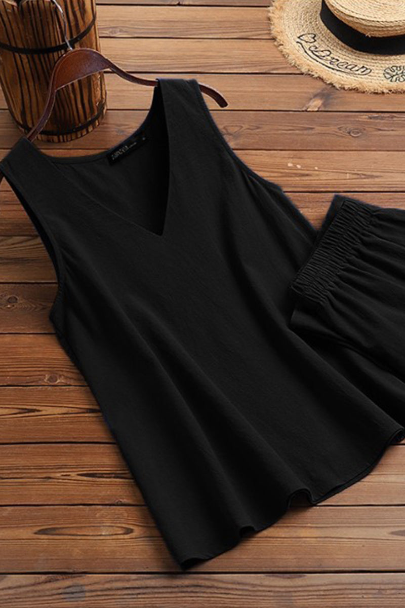 Sophisticated Garment with a Clean Classic Look
