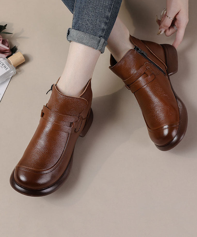 Polished Boots with an Effortless Classic Look