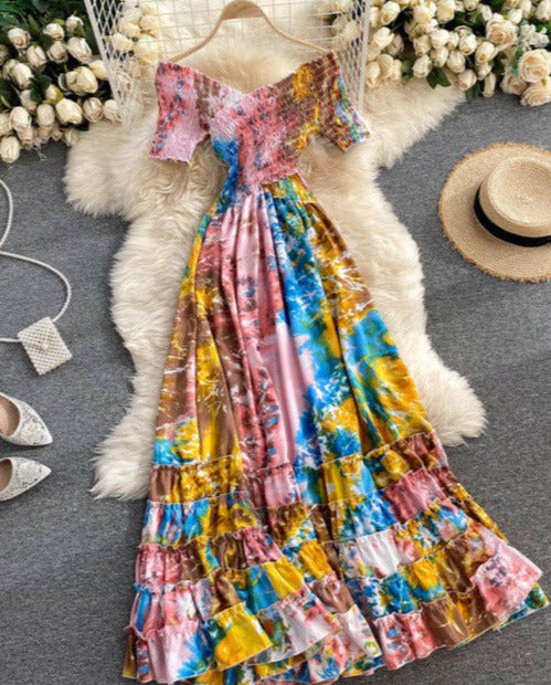 Effortlessly Elegant Dress with a Timeless Design