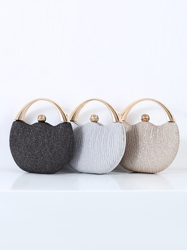 Gracefully Styled Bag for Any Occasion