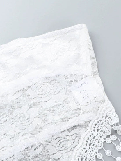 Effortlessly Elegant Top with a Timeless Design