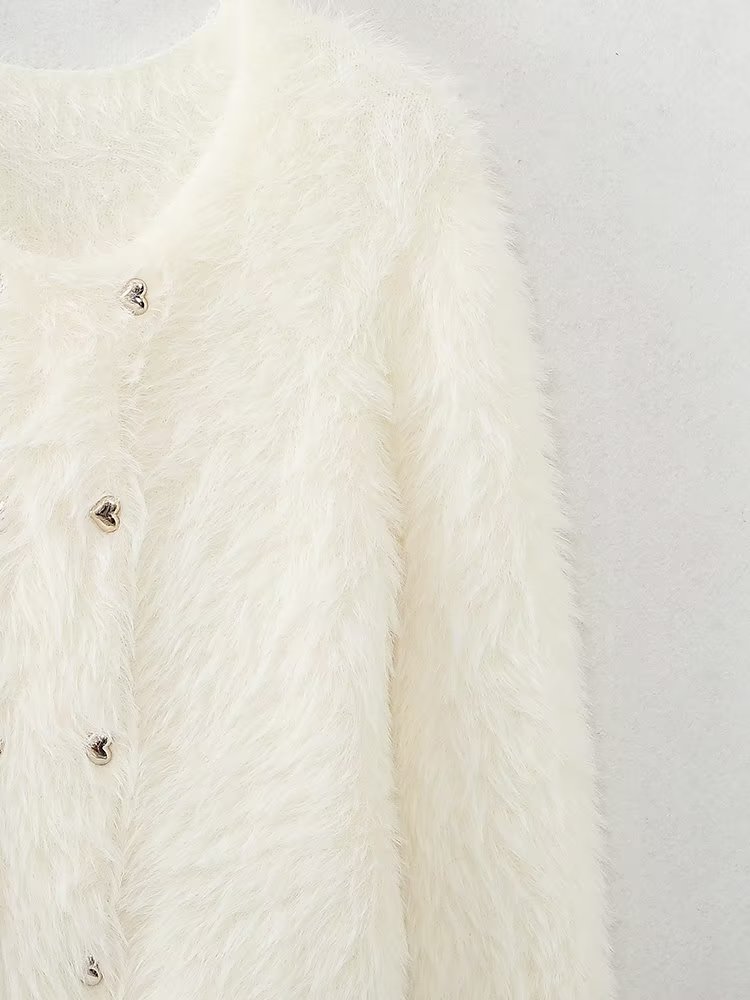 Elegantly Styled Cardigan for Everyday Wear
