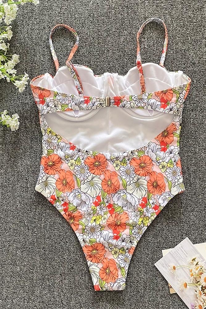 Classic Vintage & Enduringly Stylish Swimsuit