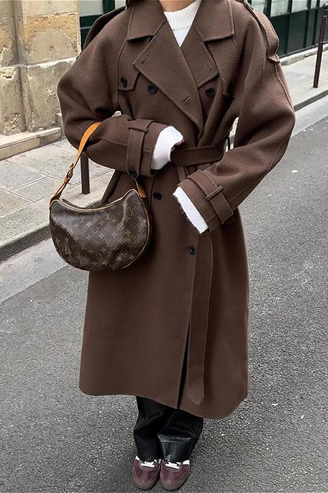 Gracefully Styled Coat for Any Occasion