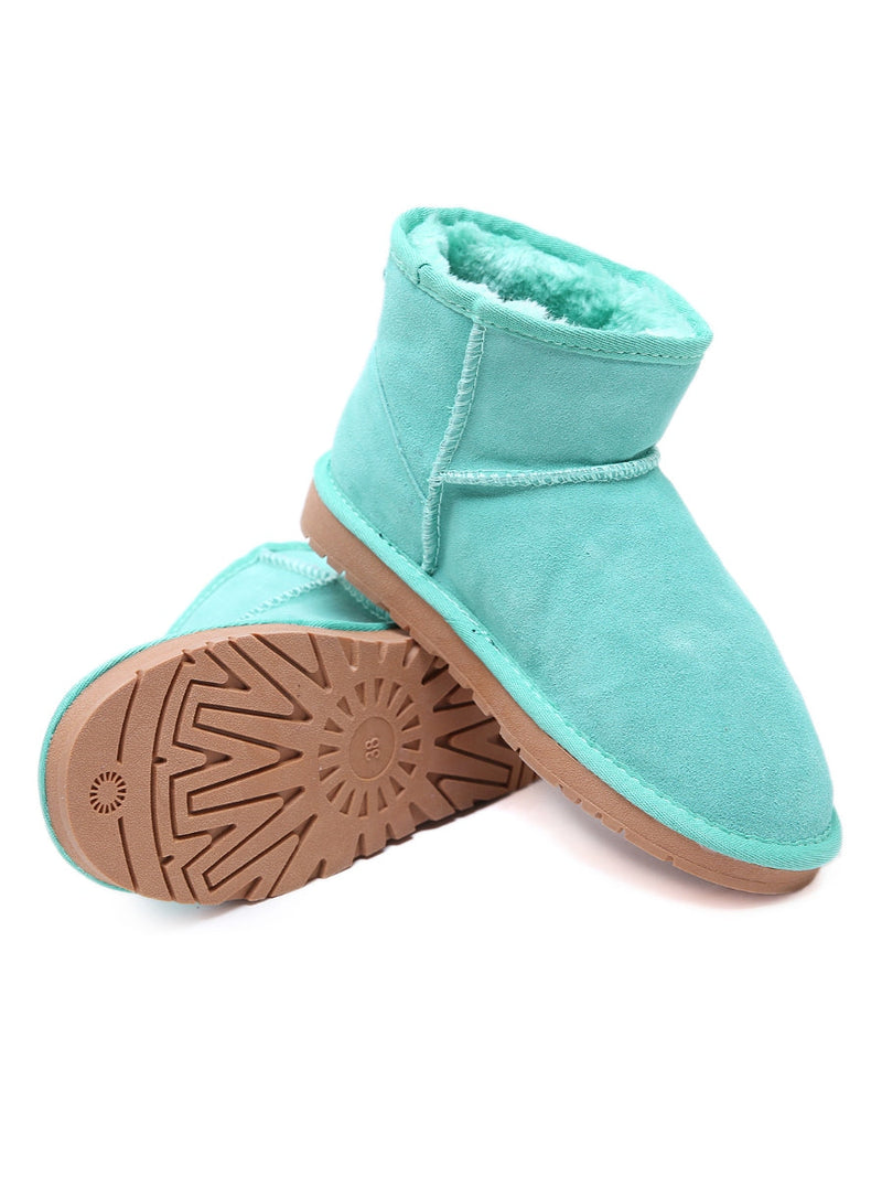 Gracefully Styled Boots for Any Occasion
