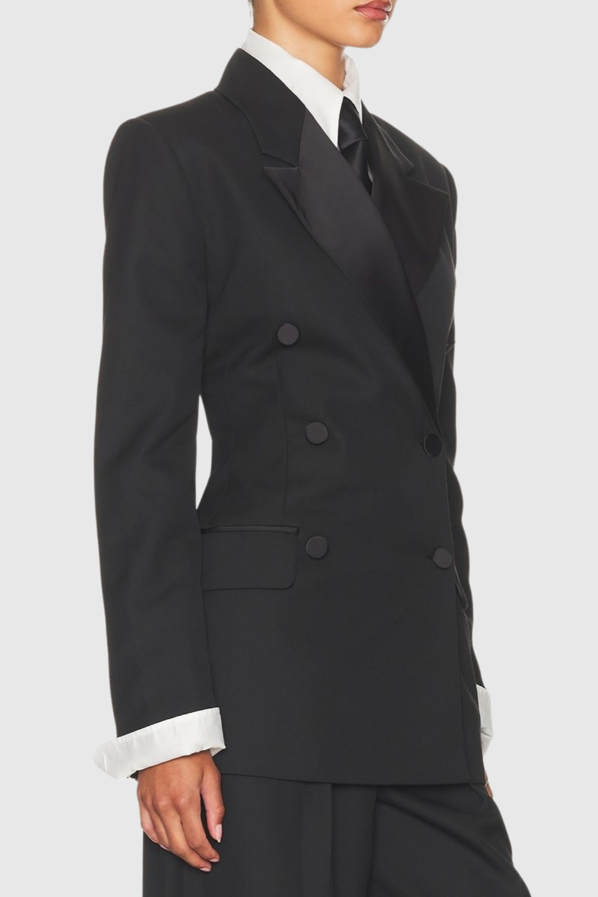 Well Tailored Garment with a Graceful Silhouette