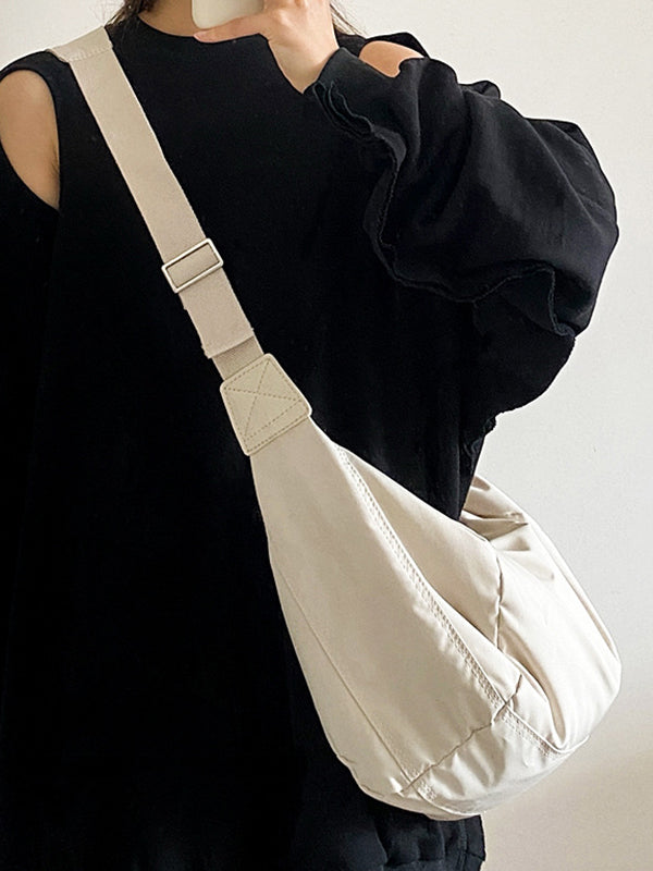 Gracefully Styled Bag for Any Occasion