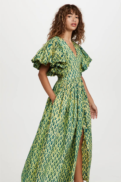 Classic Vintage & Enduringly Stylish Dress