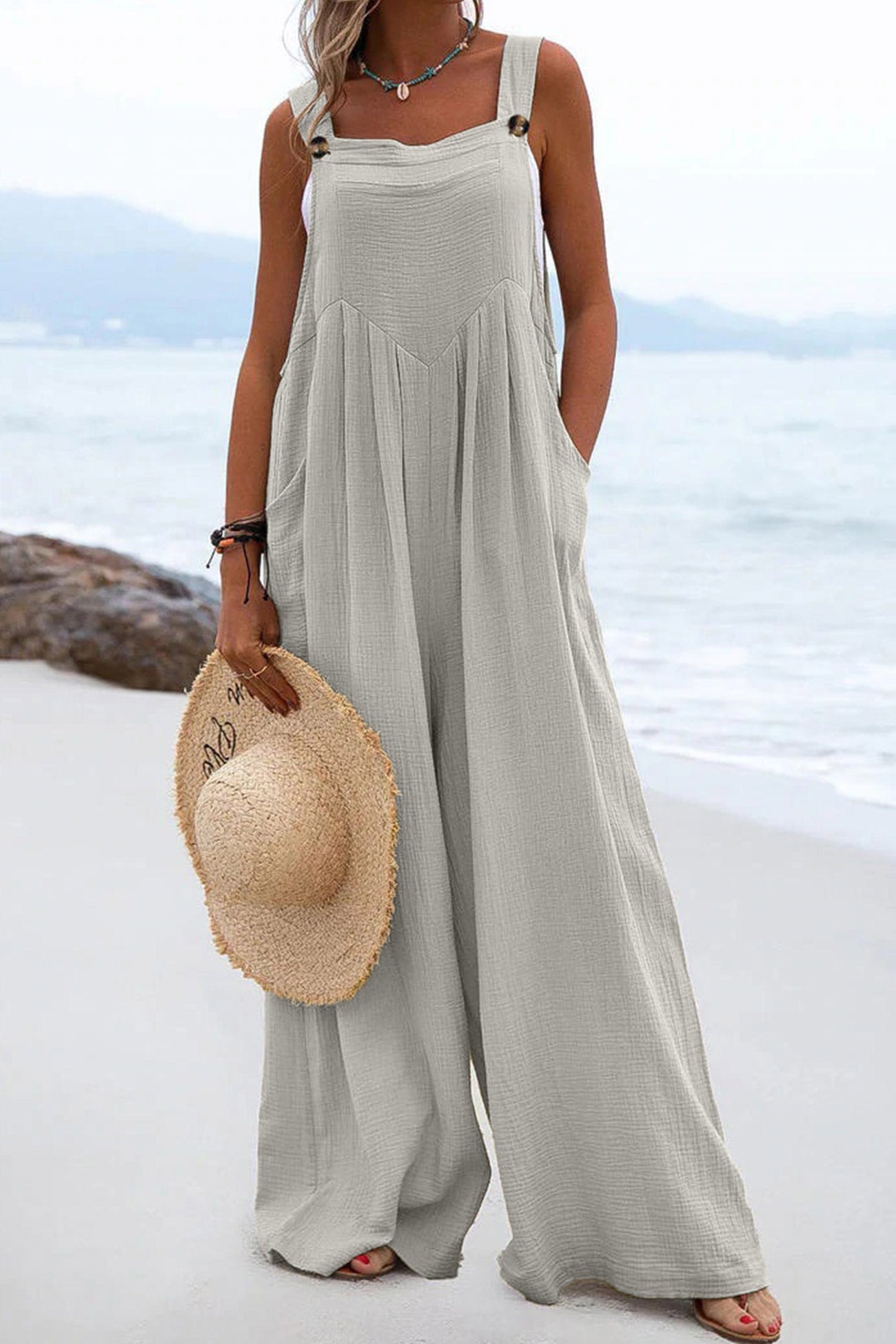 Well Tailored Garment with a Graceful Silhouette