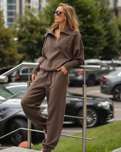 Effortlessly Elegant Garment with a Timeless Design