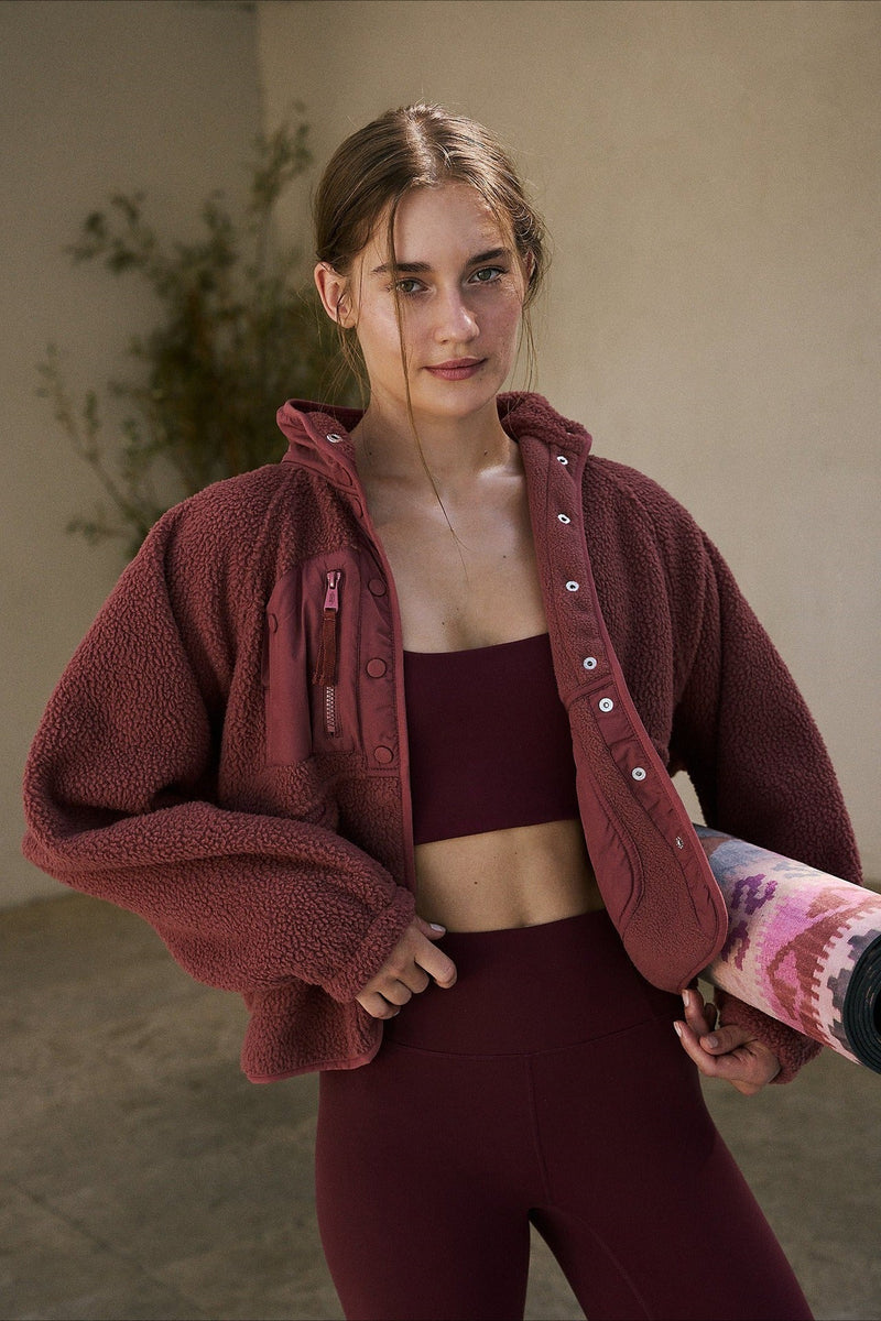 Effortlessly Elegant Jacket with a Timeless Design