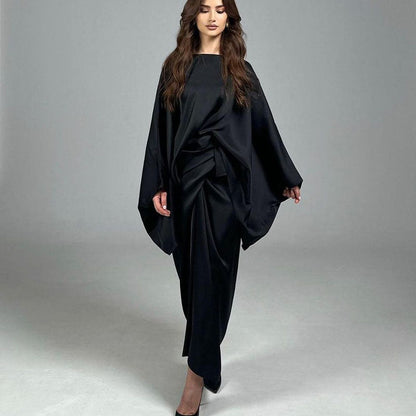 Effortlessly Elegant Garment with a Timeless Design