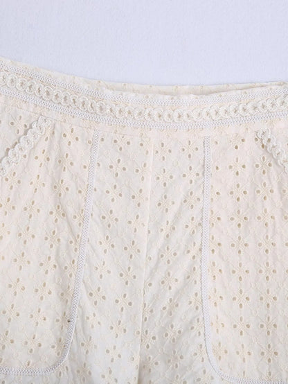Gracefully Styled Garment for Any Occasion