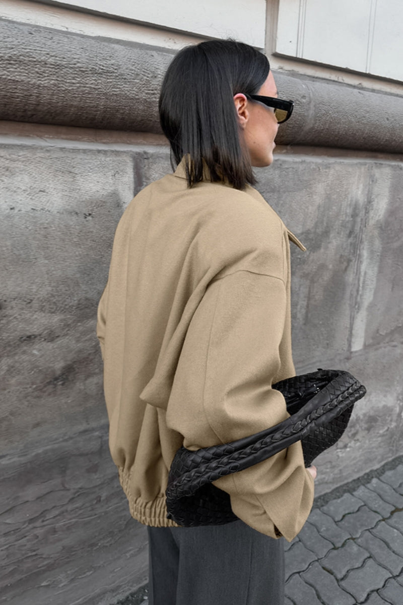 Elegantly Styled Jacket for Everyday Wear