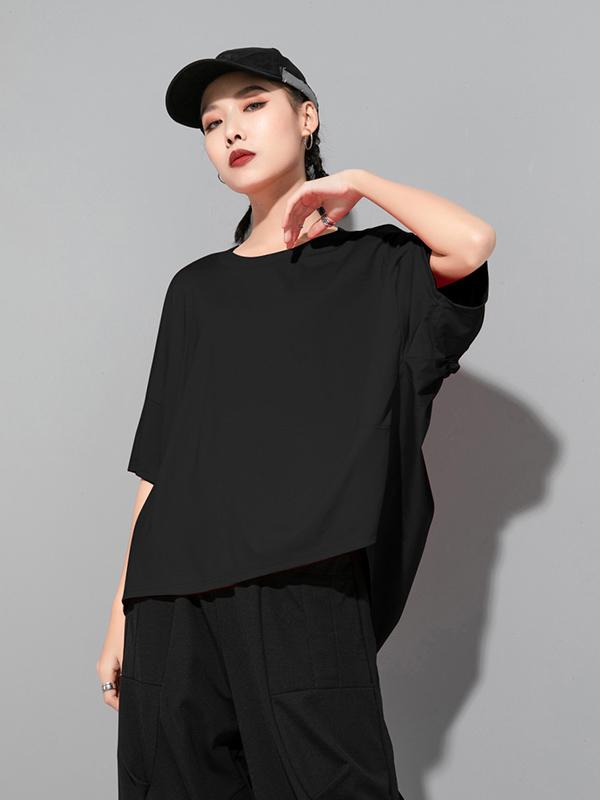 Beautifully Finished T-Shirt in a Timeless Design