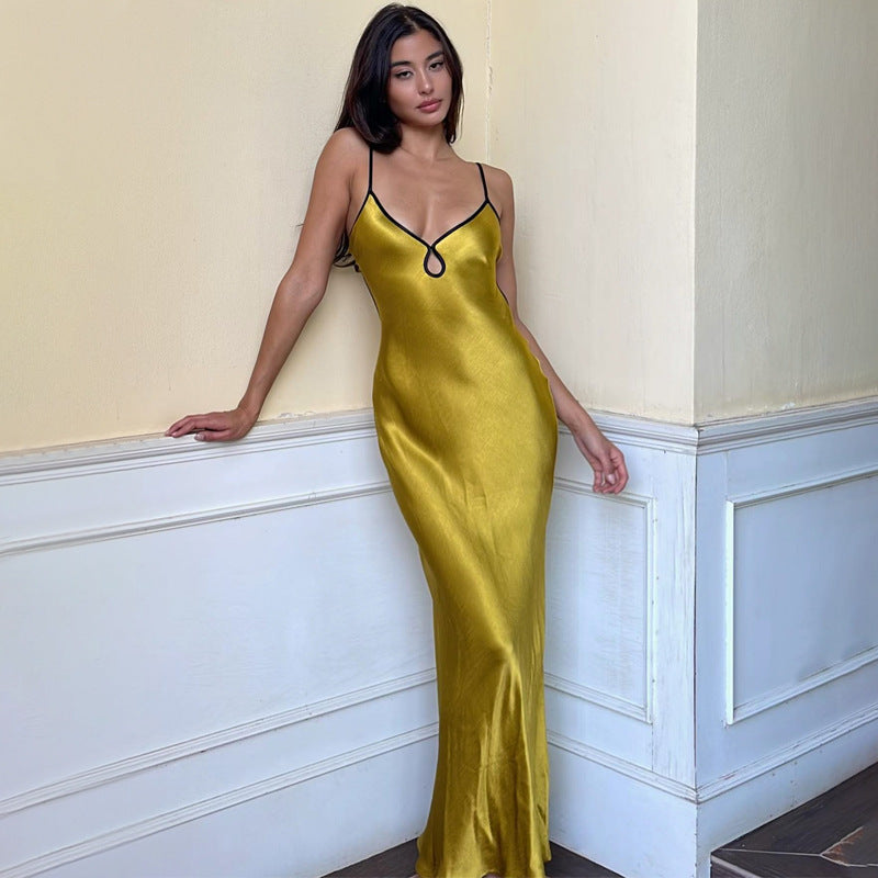 Effortlessly Elegant Dress with a Timeless Design
