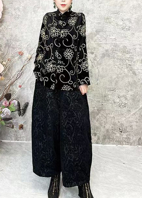 Elegantly Styled Coat for Everyday Wear