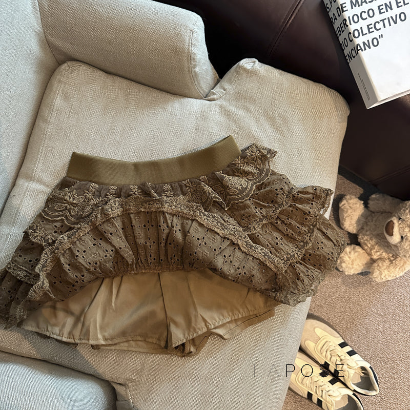 Beautifully Finished Garment in a Timeless Design
