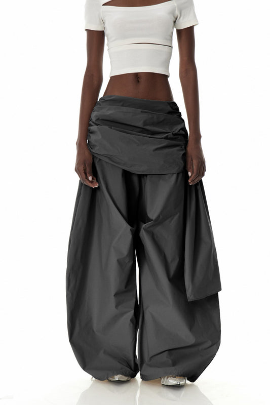 Classic Vintage Pants with a Flattering Fit